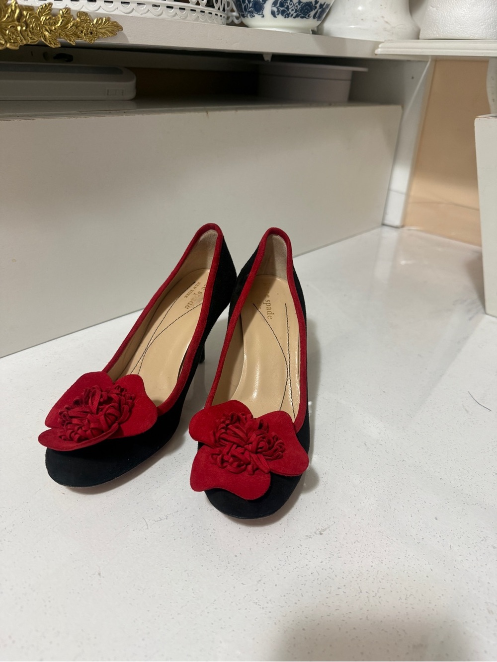 Kate Spade Black Suede Pumps with Red Trim and Floral Accent.Made in Italy - Picture 2 of 15